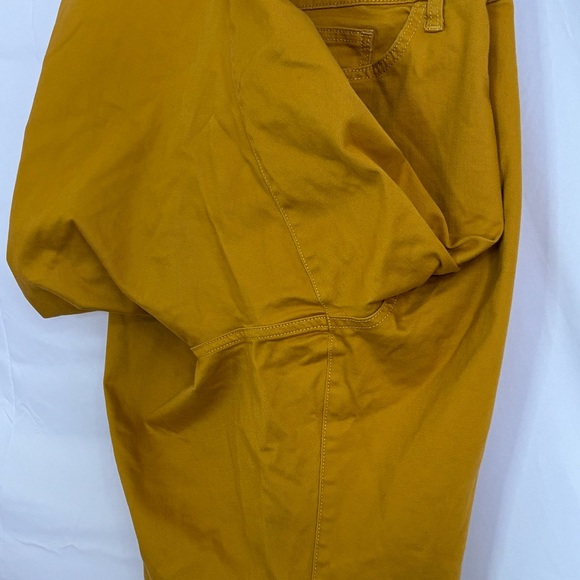 St. John's Bay Mustard (Amber Sun) Skinny Leg Jeans in Size 28W - Picture 13 of 16